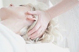 Beneficios del masaje capilar